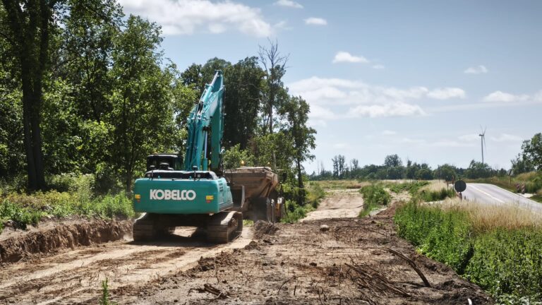 kobelco koparka miejska